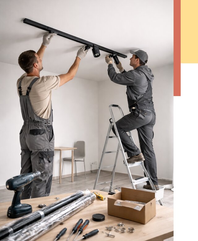 Установка трековых светильников в натяжной потолок в Черемхово от 4379 руб. | ОТДЕЛОЧНИК-Чрм